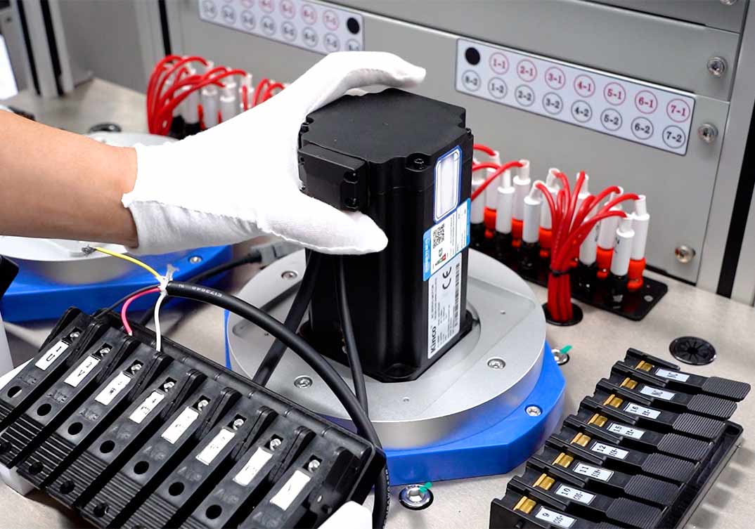 伺服電機測試系統(tǒng)應(yīng)用現(xiàn)場